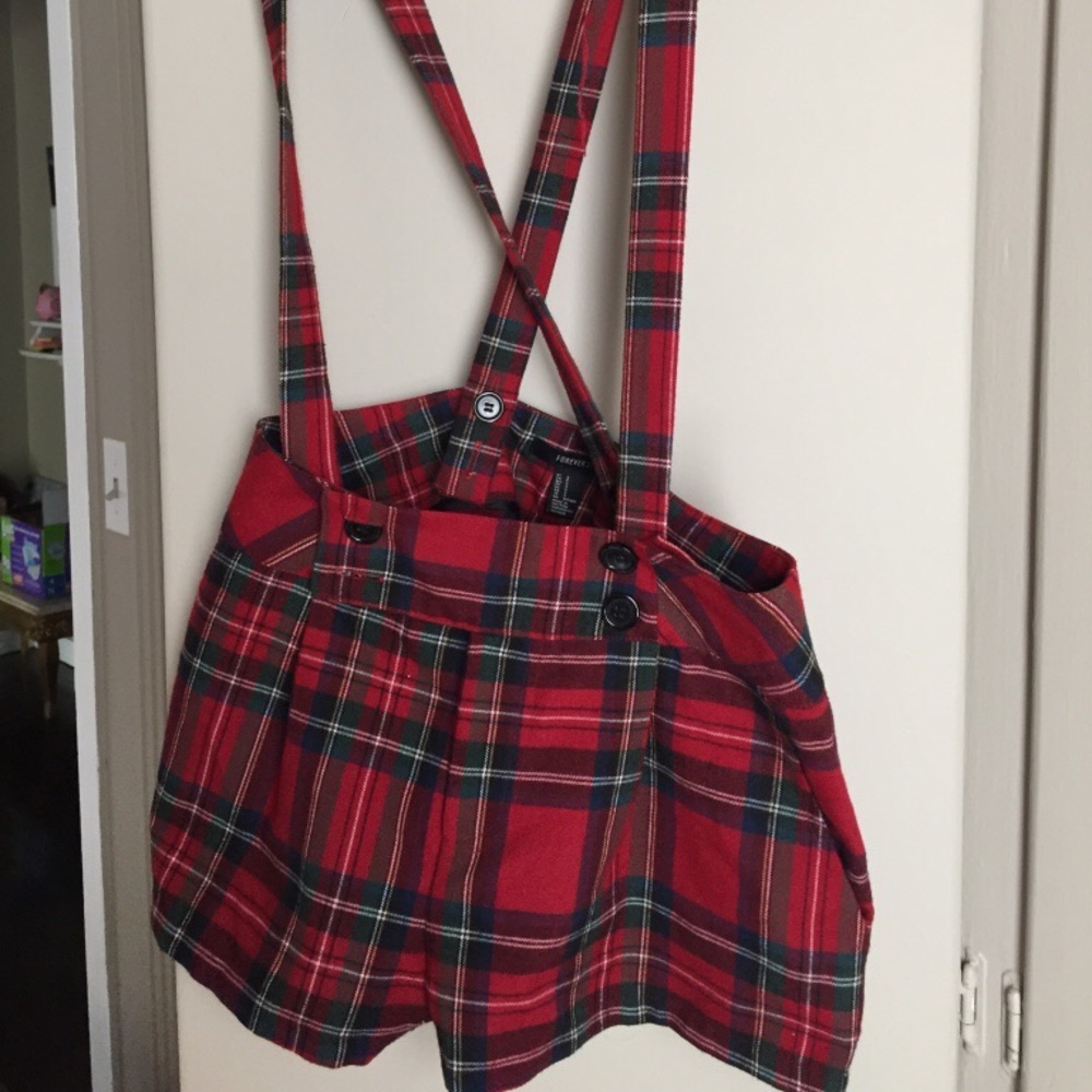 Forever 21 red plaid shorts with suspender